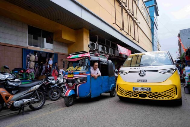 Rainer Zietlow dan Volkswagen ID. BUZZ, Menyapa Jakarta dengan Cara yang Berbeda
