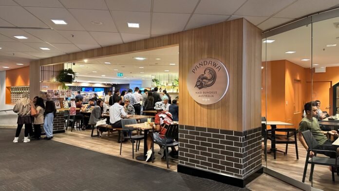 Aroma Khas Daun Pisang Sapa Sydney, Nasi Bungkus Mendunia Lewat Pandawa