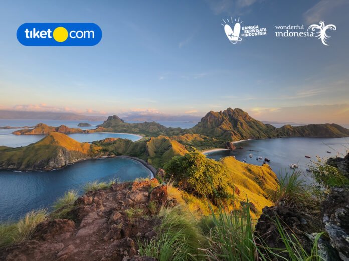 tiket.com & Kemenpar RI Ajak Bangga Berwisata di Indonesia untuk Liburan Nataru