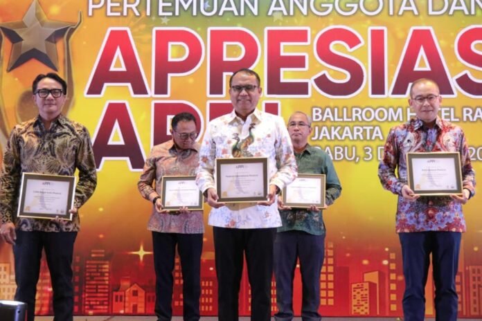 FIFGROUP Borong 3 Penghargaan dari  Asosiasi Perusahaan Pembiayaan Indonesia (APPI)