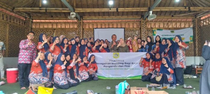 Pelatihan Pencegahan Stunting bagi Kader Posyandu dan PKK Desa Citayam