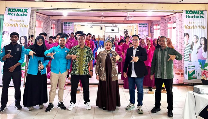 Hadapi Banjir Informasi Kesehatan, Komix Herbal Goes to School Edukasi Remaja Sejak Dini