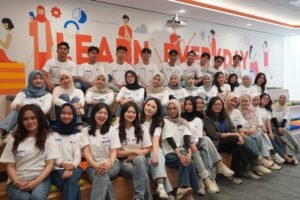 ShopeePay dan SeaBank Apresiasi 36 Mahasiswa Agen Literasi Keuangan melalui SPARK Awarding Night 2025