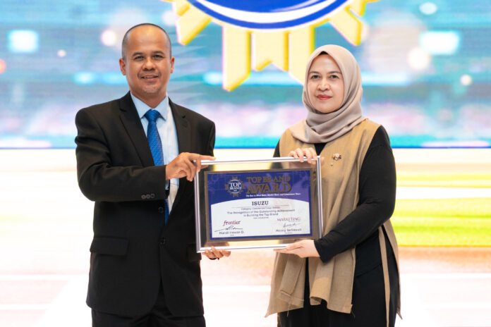 Isuzu Raih TOP Brand Award 2026, Tegaskan Posisi sebagai Pilihan Utama Kendaraan Niaga Indonesia