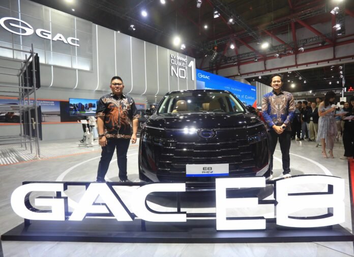 GAC E8 Hadir Sebagai MPV 7-Seater di IIMS 2026, Definisi Ulang Kenyamanan Berkendara