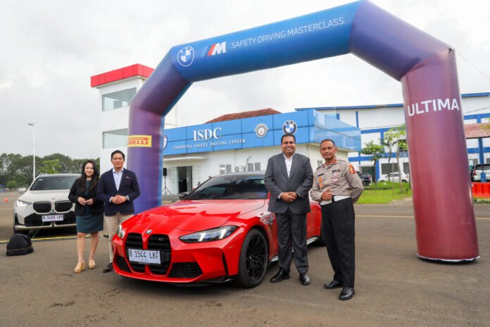 JOY OF RAMADAN GATHERING WITH BMW. BMW SAFETY DRIVING MASTERCLASS: SAFETY STARTS WITH YOU. POWERED BY BMW.