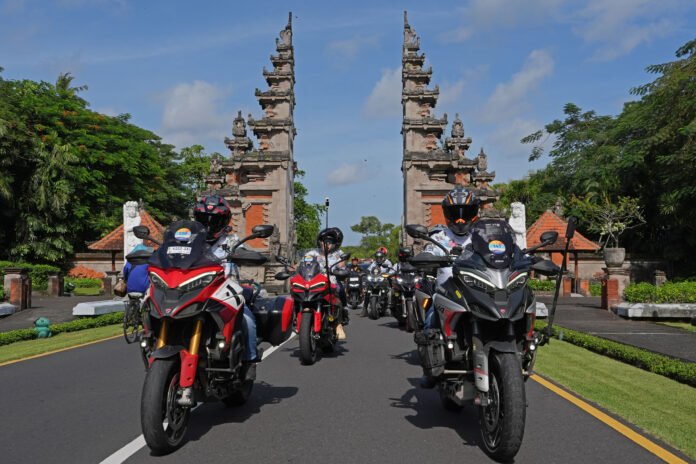 Liburan Sambil Berkendara: Ducati Indonesia Promosikan Bali ke Dunia Lewat We Ride As One