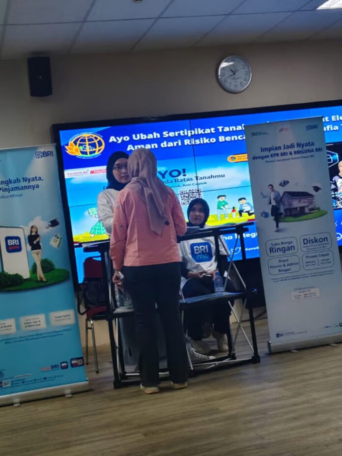 BRI Sudirman Semanggi Gelar Olahraga Bersama dan Sosialisasi BRIGuna Karya di Lingkungan BPN